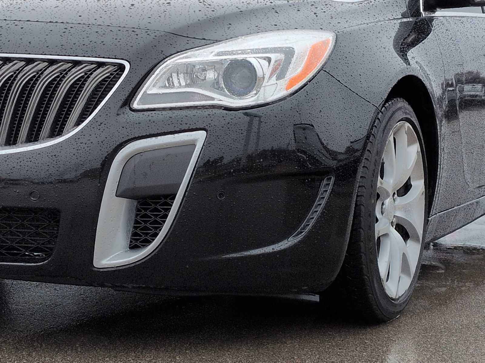 Thumbnail: 2017 Buick Regal - 12