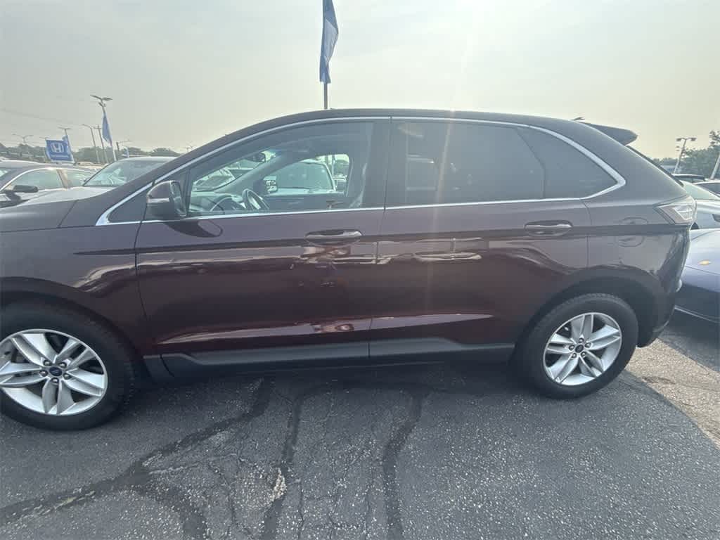 Thumbnail: 2018 Ford Edge - 4