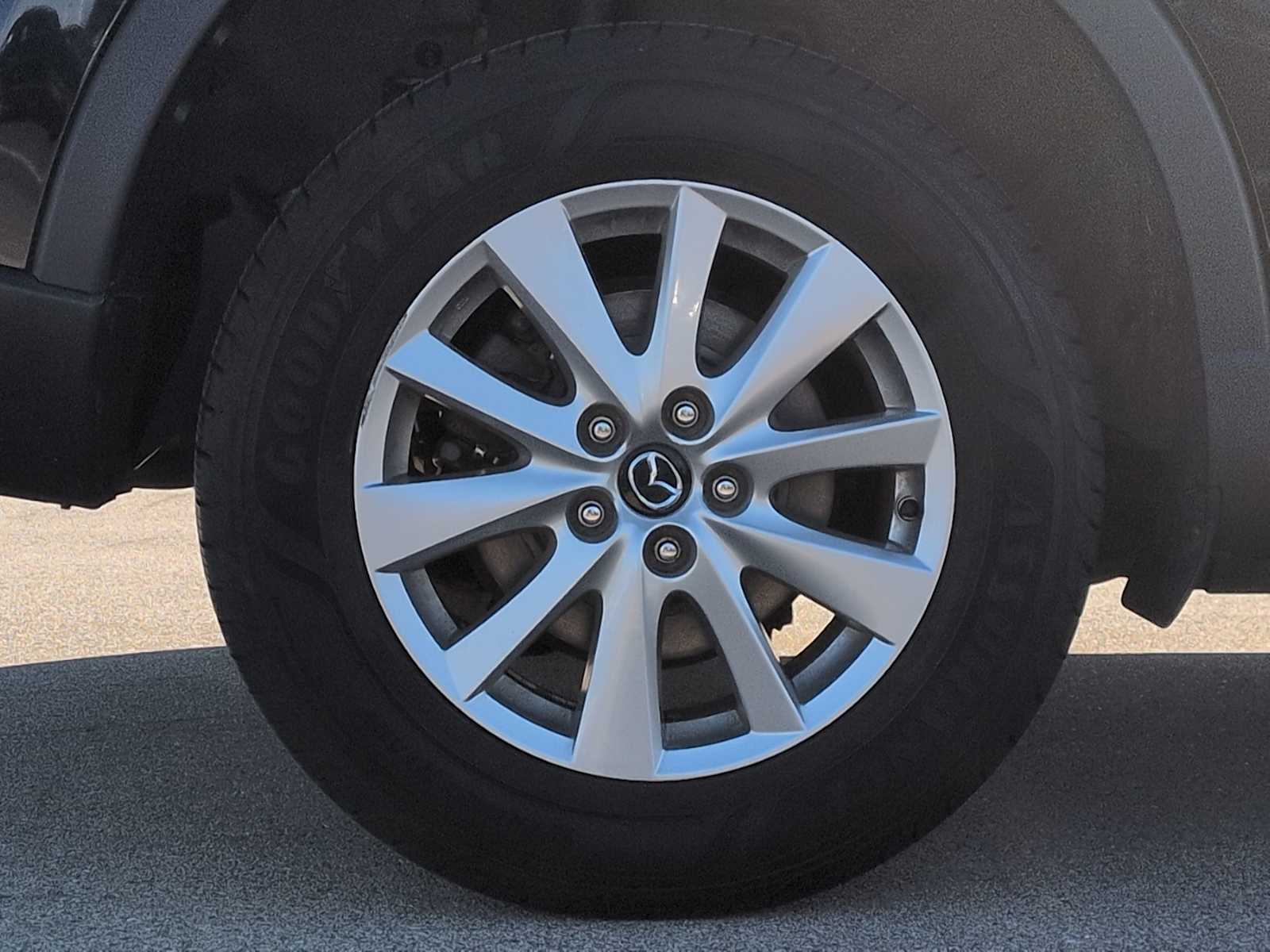 Thumbnail: 2015 Mazda CX-5 - 11