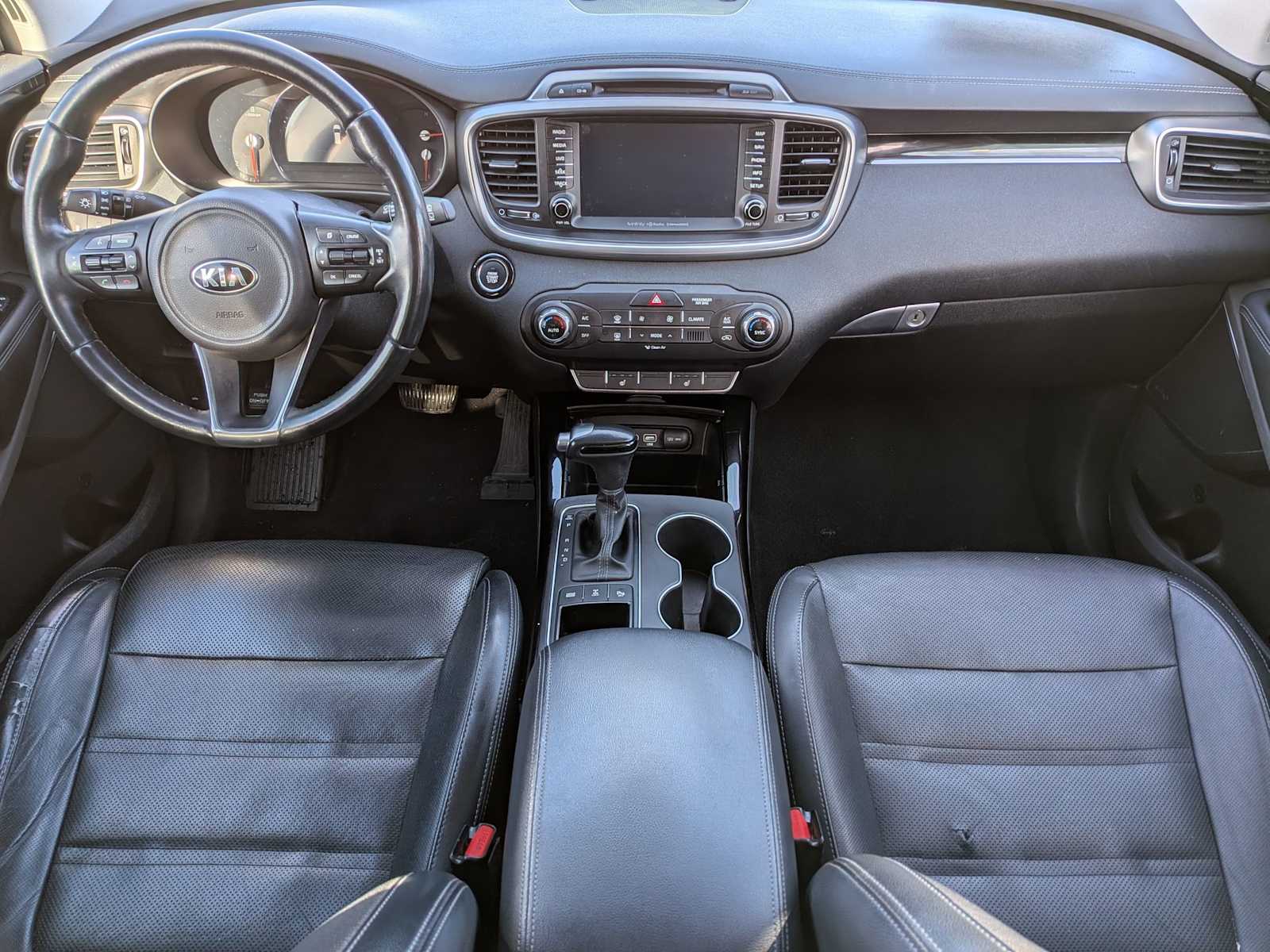 Thumbnail: 2018 Kia Sorento - 13