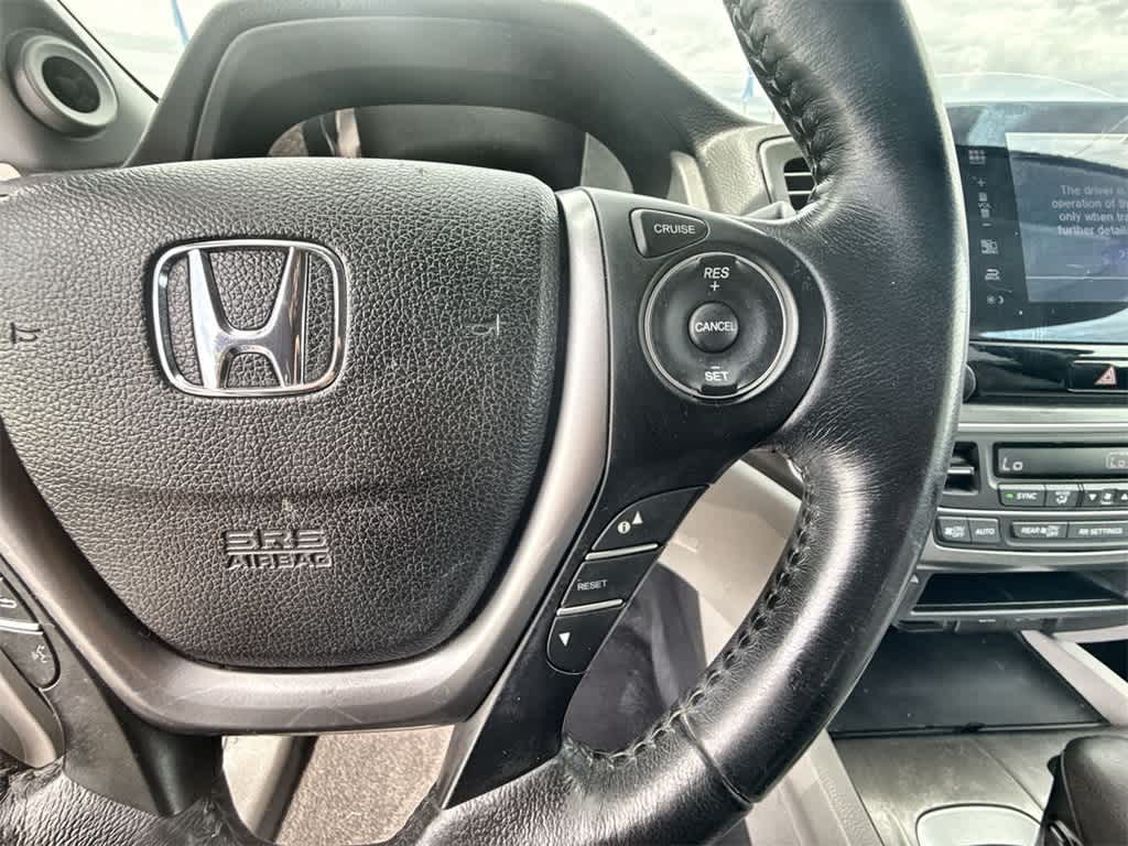 Thumbnail: 2016 Honda Pilot - 23