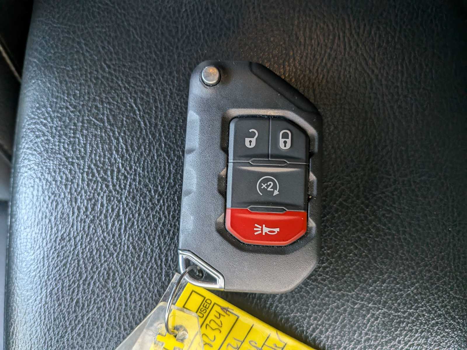 Thumbnail: 2021 Jeep Wrangler - 32