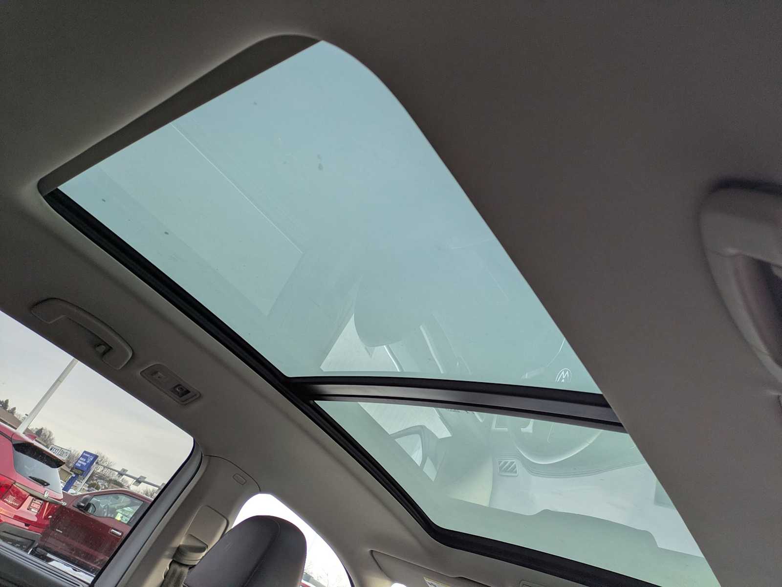 Thumbnail: 2022 Volkswagen Atlas - 21