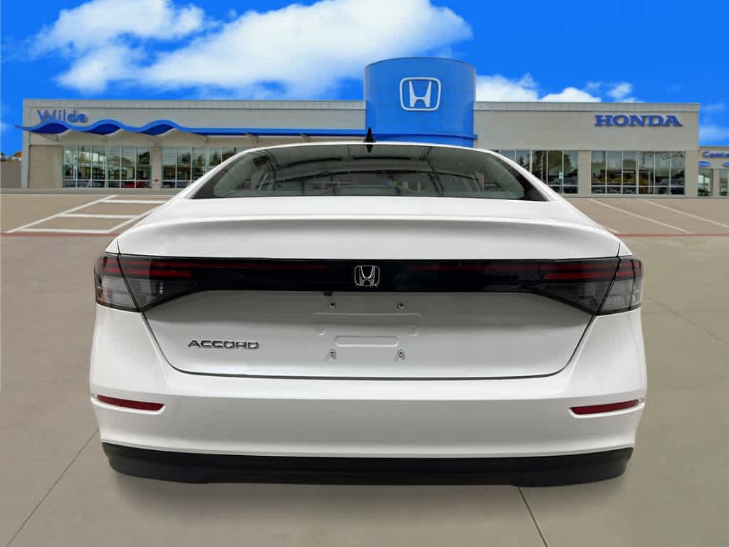 2025 Honda Accord SE photo 4
