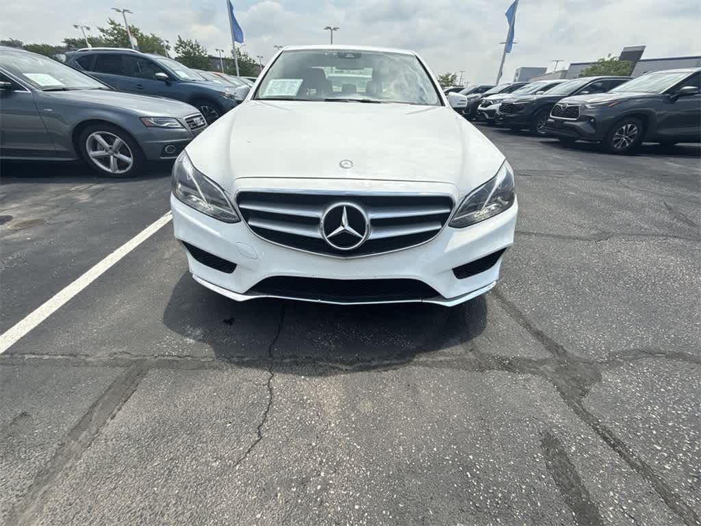 Thumbnail: 2015 Mercedes-Benz E-Class - 9