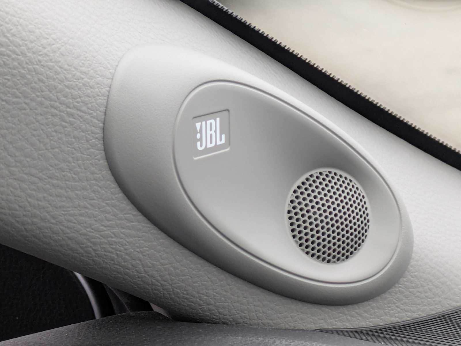 Thumbnail: 2019 Toyota Camry - 30