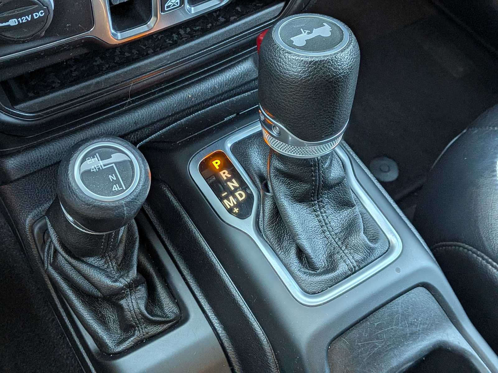 Thumbnail: 2021 Jeep Wrangler - 28