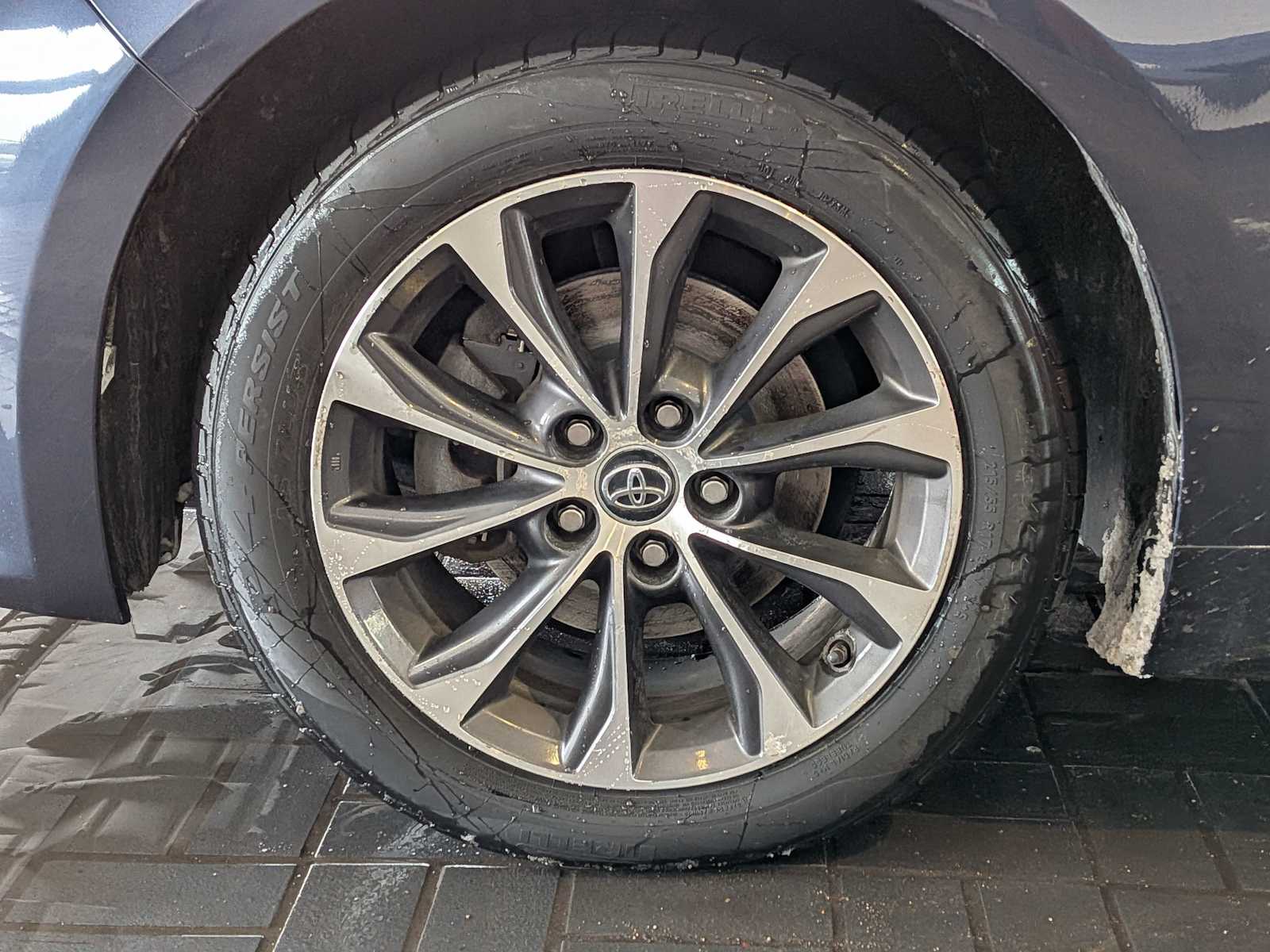 Thumbnail: 2018 Toyota Avalon - 12