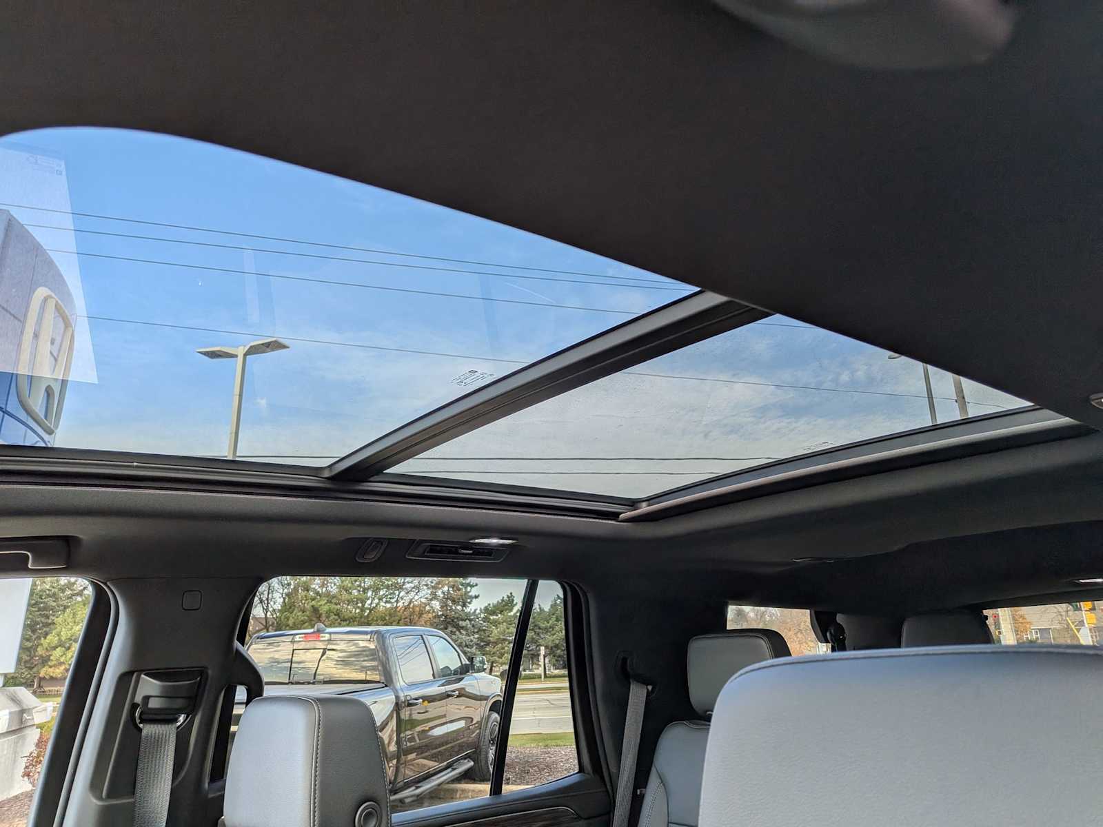 Thumbnail: 2023 Chevrolet Tahoe - 19