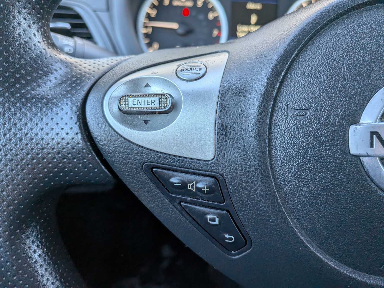 Thumbnail: 2019 Nissan Sentra - 19