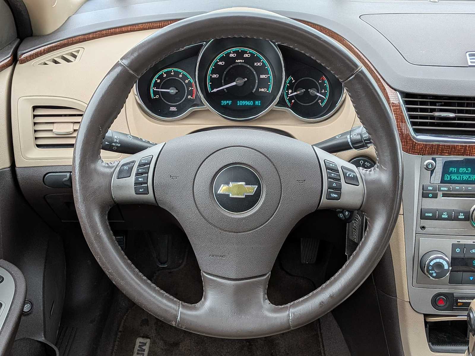 Thumbnail: 2012 Chevrolet Malibu - 23