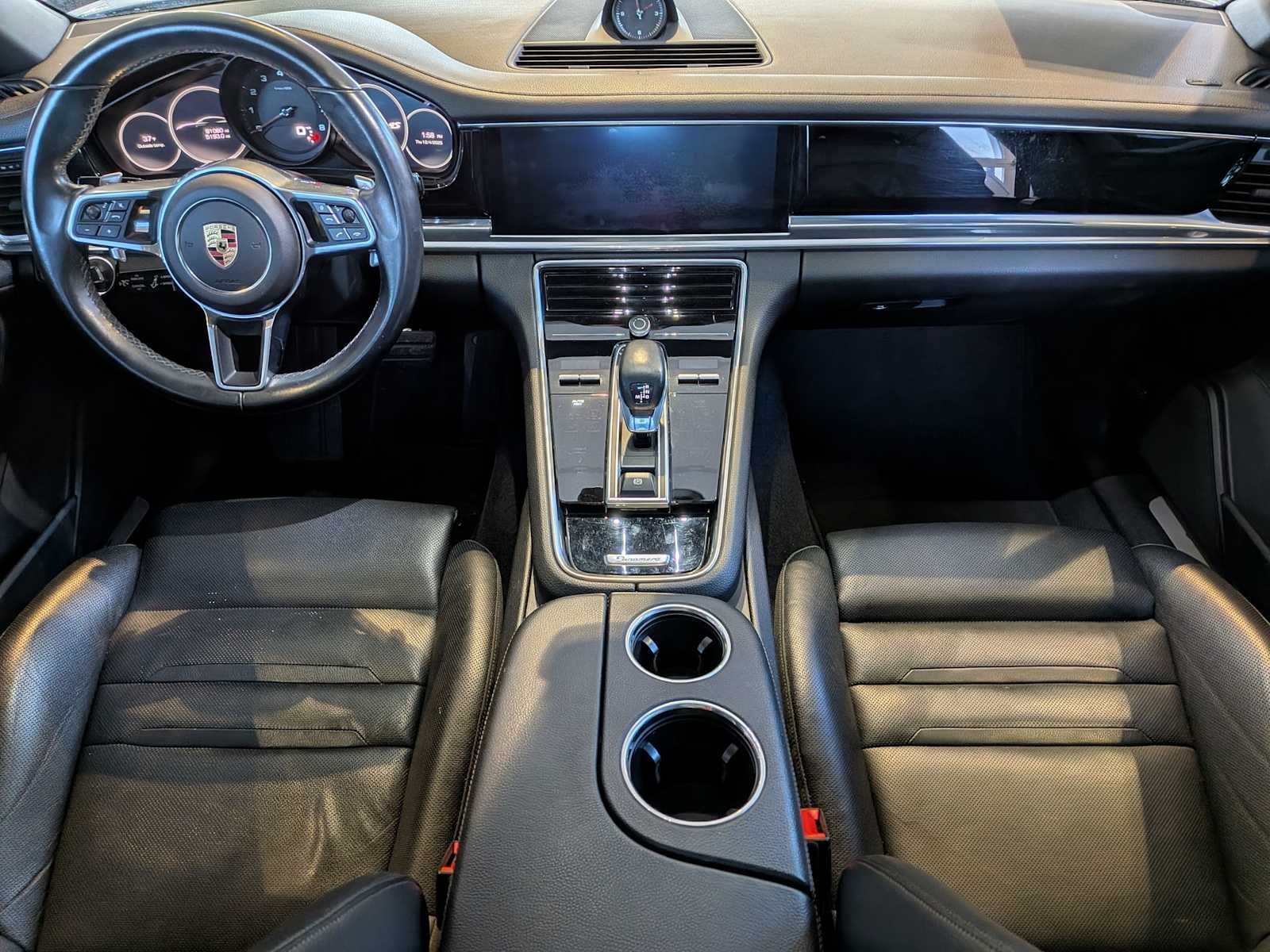 Thumbnail: 2017 Porsche Panamera - 14