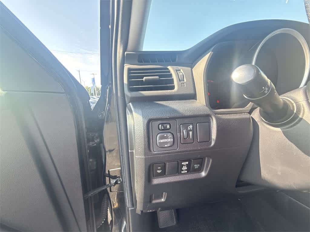 Thumbnail: 2012 Toyota 4Runner - 16
