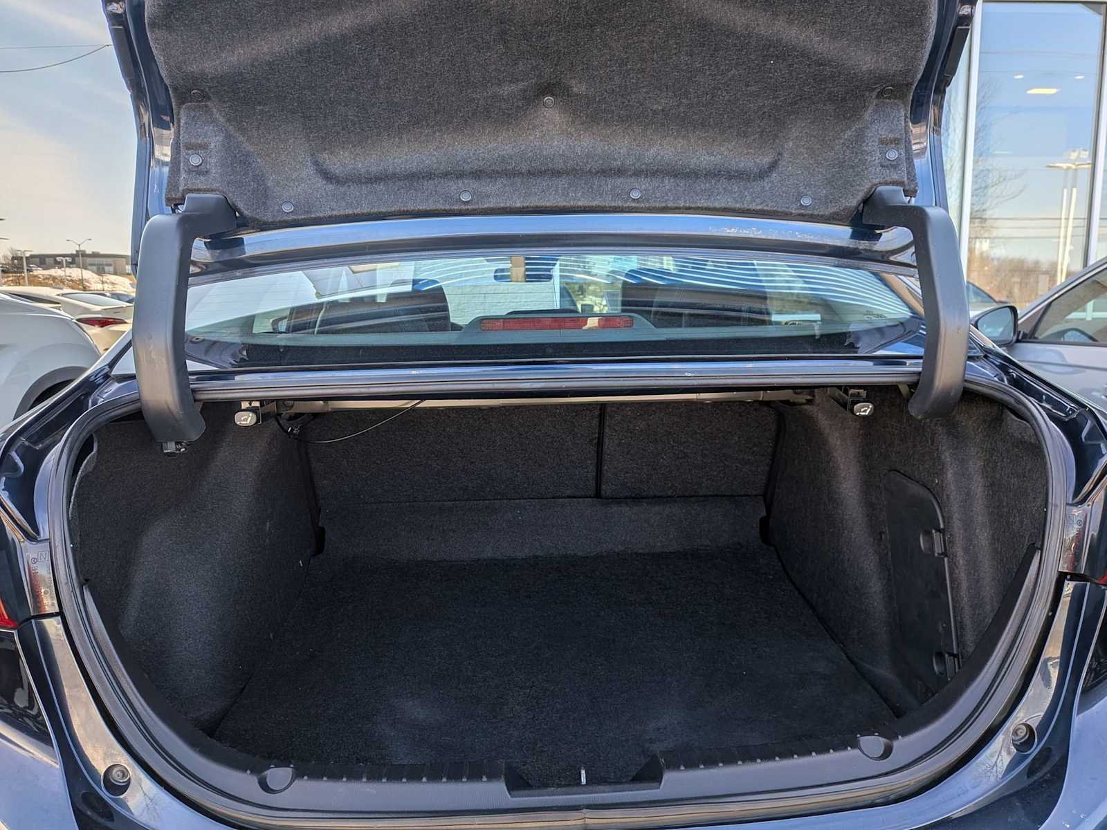 Thumbnail: 2018 Mazda Mazda3 - 27