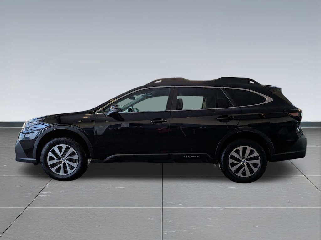 Used 2021 Subaru Outback Premium SUV