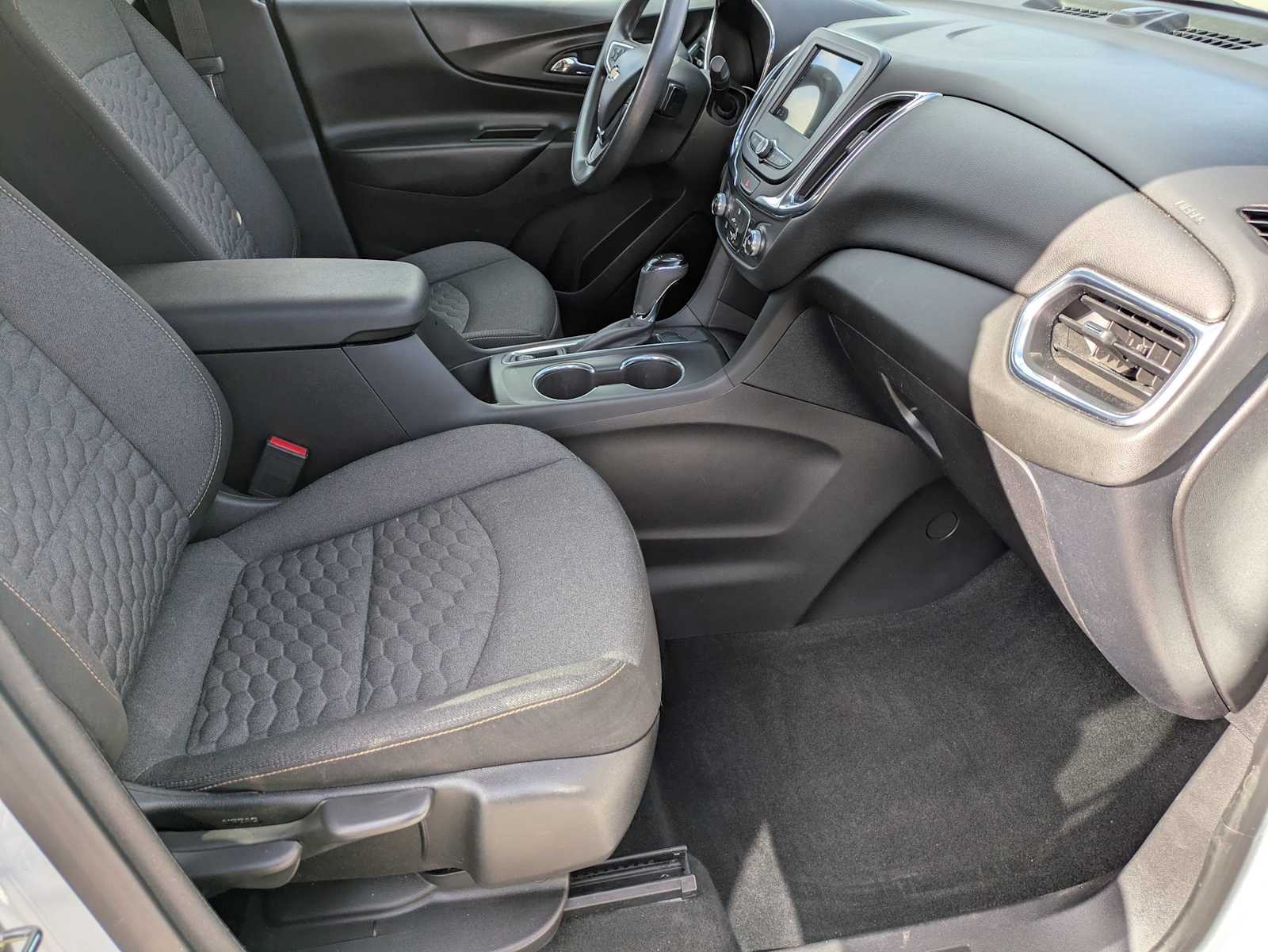 Thumbnail: 2019 Chevrolet Equinox - 20