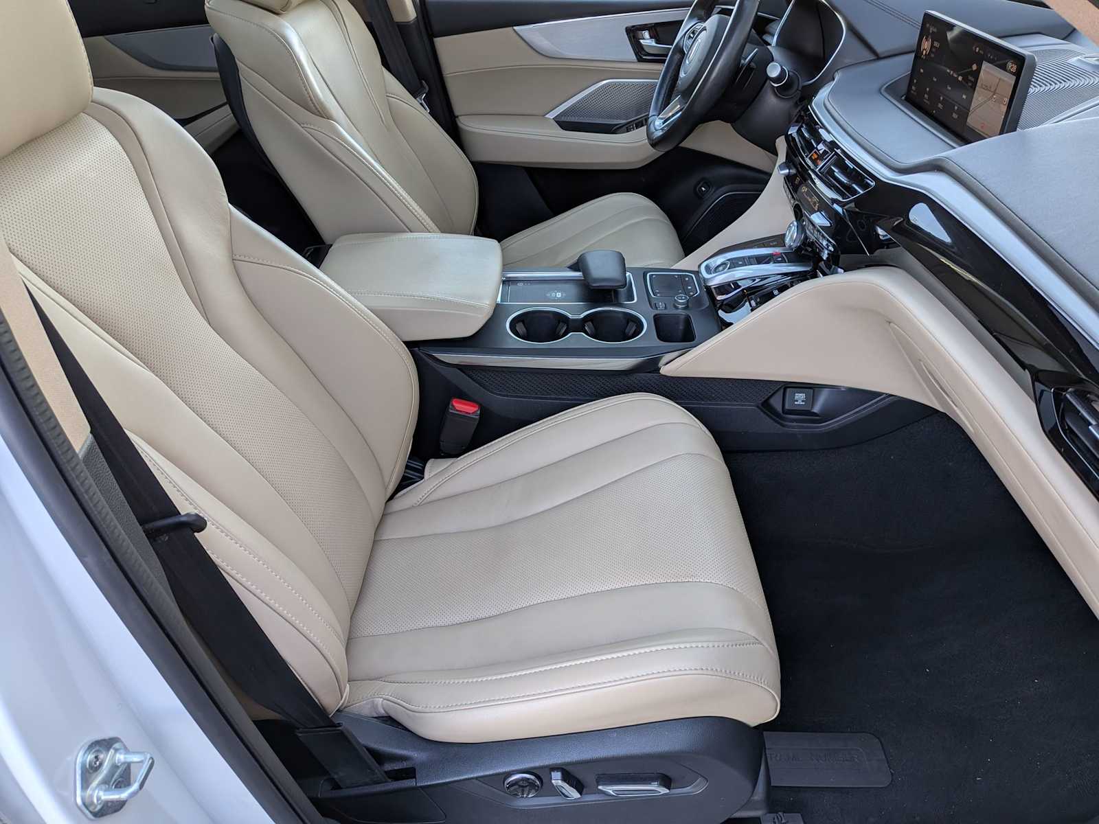 Thumbnail: 2023 Acura MDX - 21