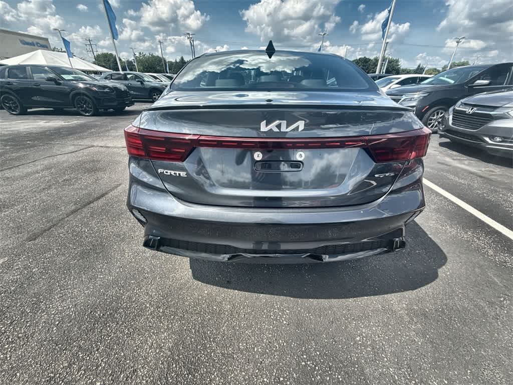 Thumbnail: 2023 Kia Forte - 12