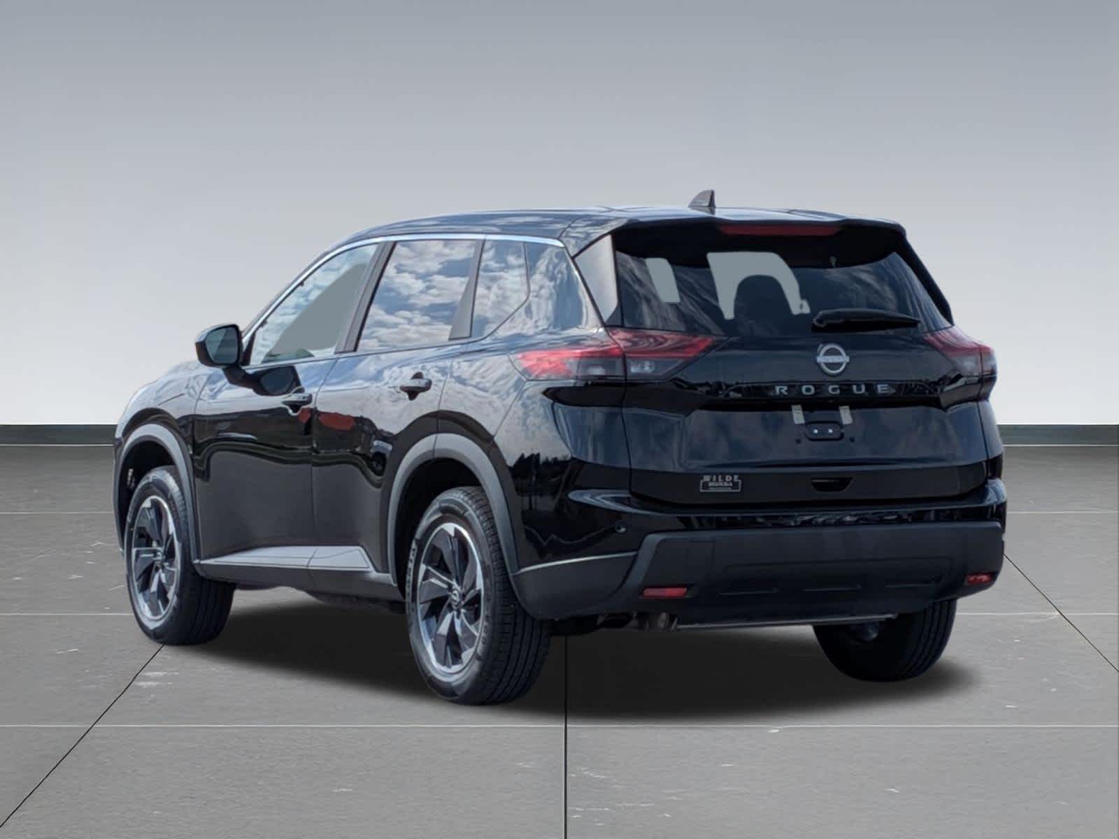 Thumbnail: 2025 Nissan Rogue - 3