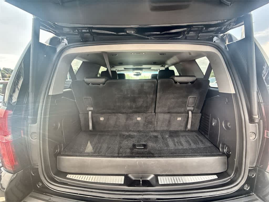 Thumbnail: 2019 Chevrolet Tahoe - 34