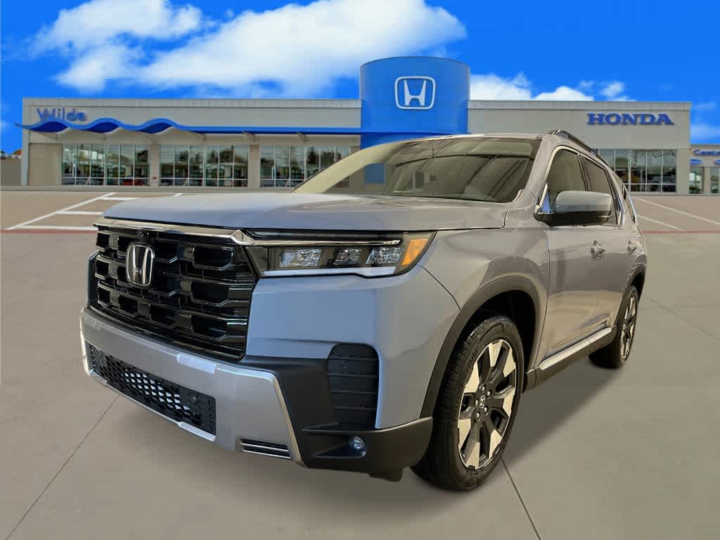 2026 Honda Pilot Touring AWD's photo