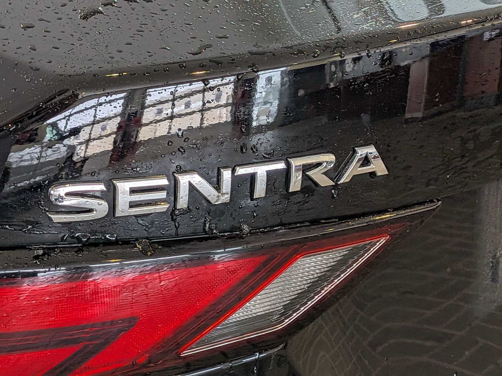 Thumbnail: 2022 Nissan Sentra - 12