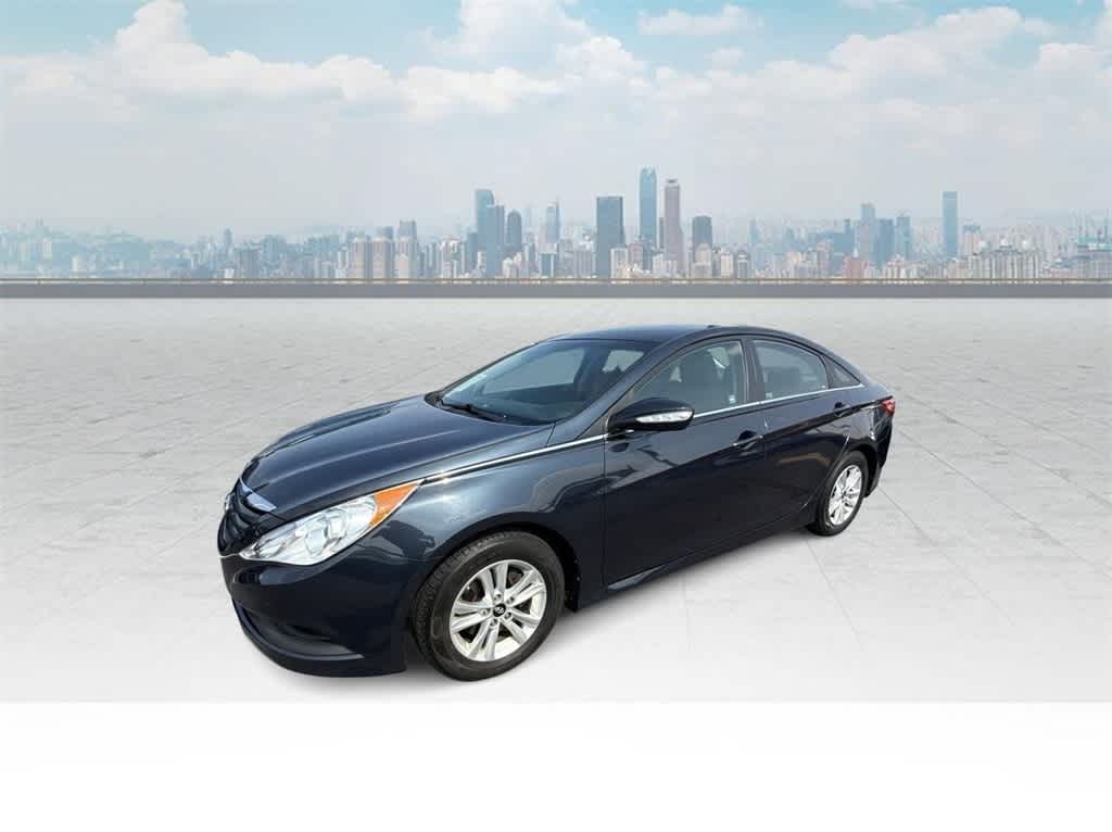 2014 Hyundai Sonata GLS -
                  Waukesha, WI