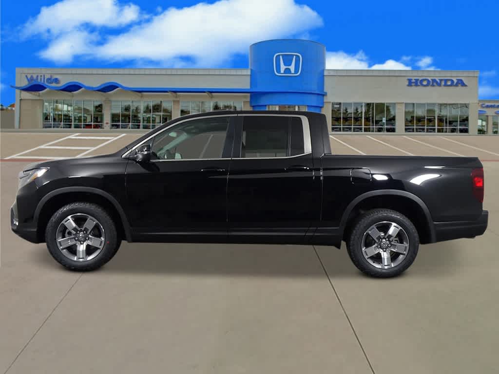 Thumbnail: 2025 Honda Ridgeline - 2
