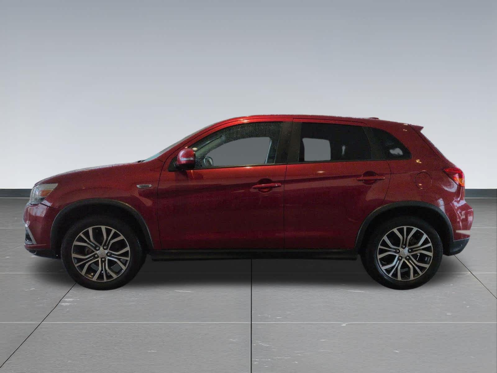 Thumbnail: 2018 Mitsubishi Outlander Sport - 3