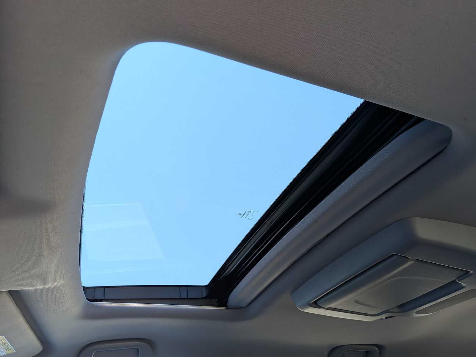 Thumbnail: 2020 Honda Pilot - 16