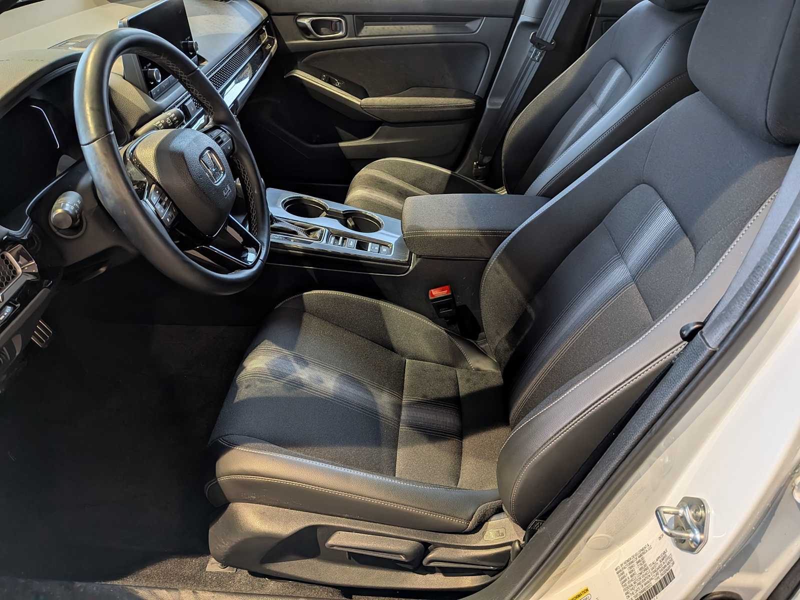 Thumbnail: 2024 Honda Civic - 15