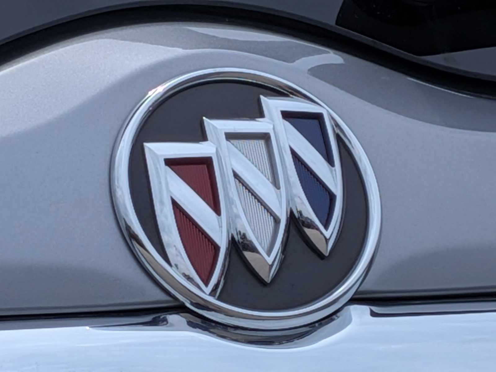 2024 Buick Enclave Essence - Photo 13