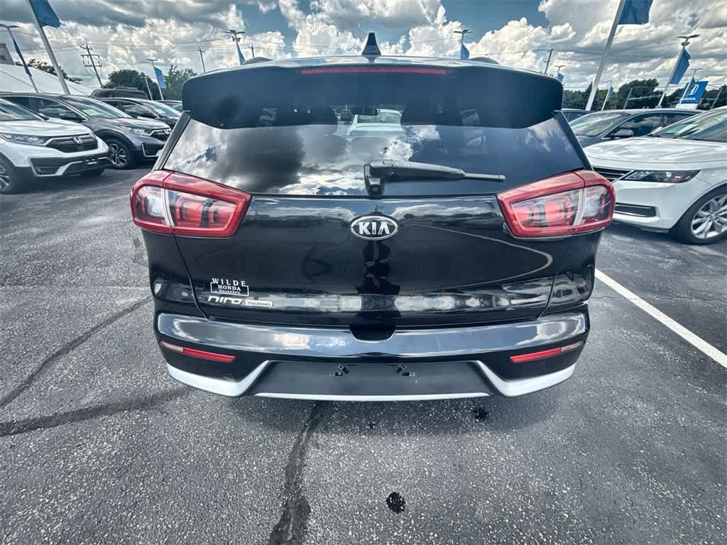 Thumbnail: 2017 Kia Niro - 12