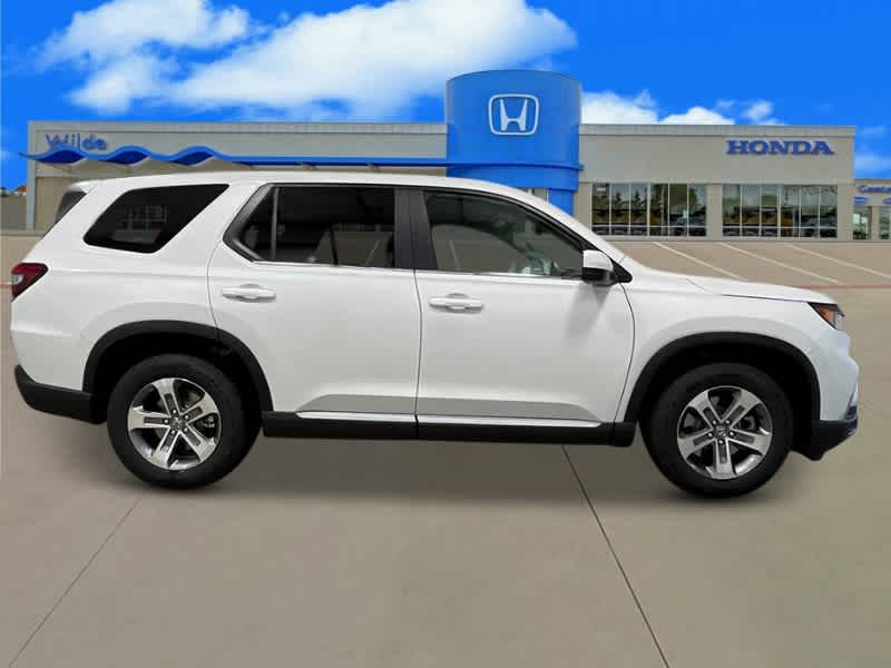 Thumbnail: 2025 Honda Pilot - 8