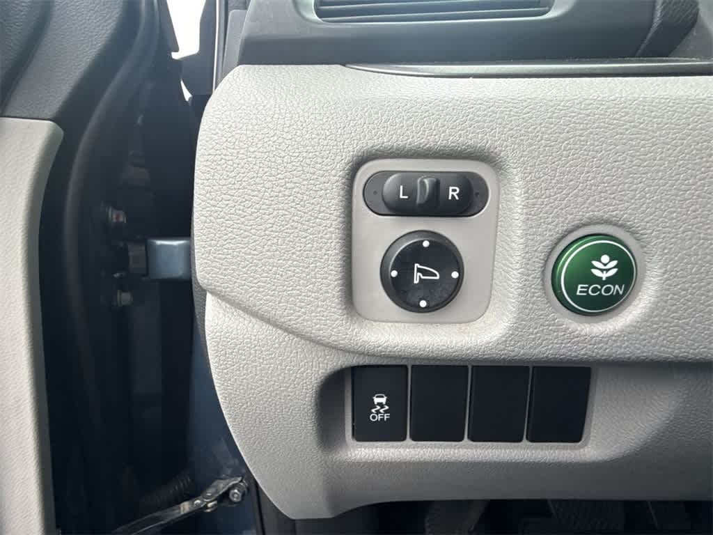 Thumbnail: 2016 Honda Pilot - 16