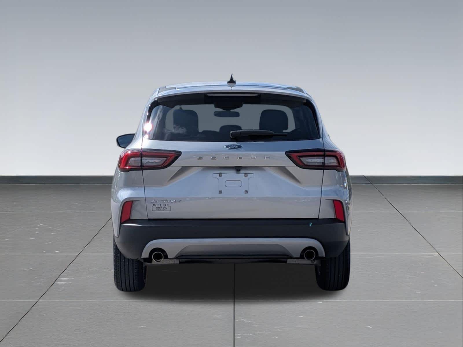 Thumbnail: 2023 Ford Escape - 4