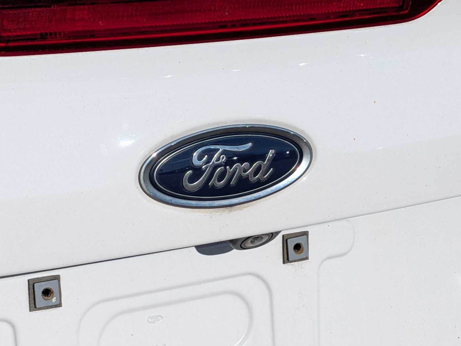 Thumbnail: 2016 Ford Focus - 11