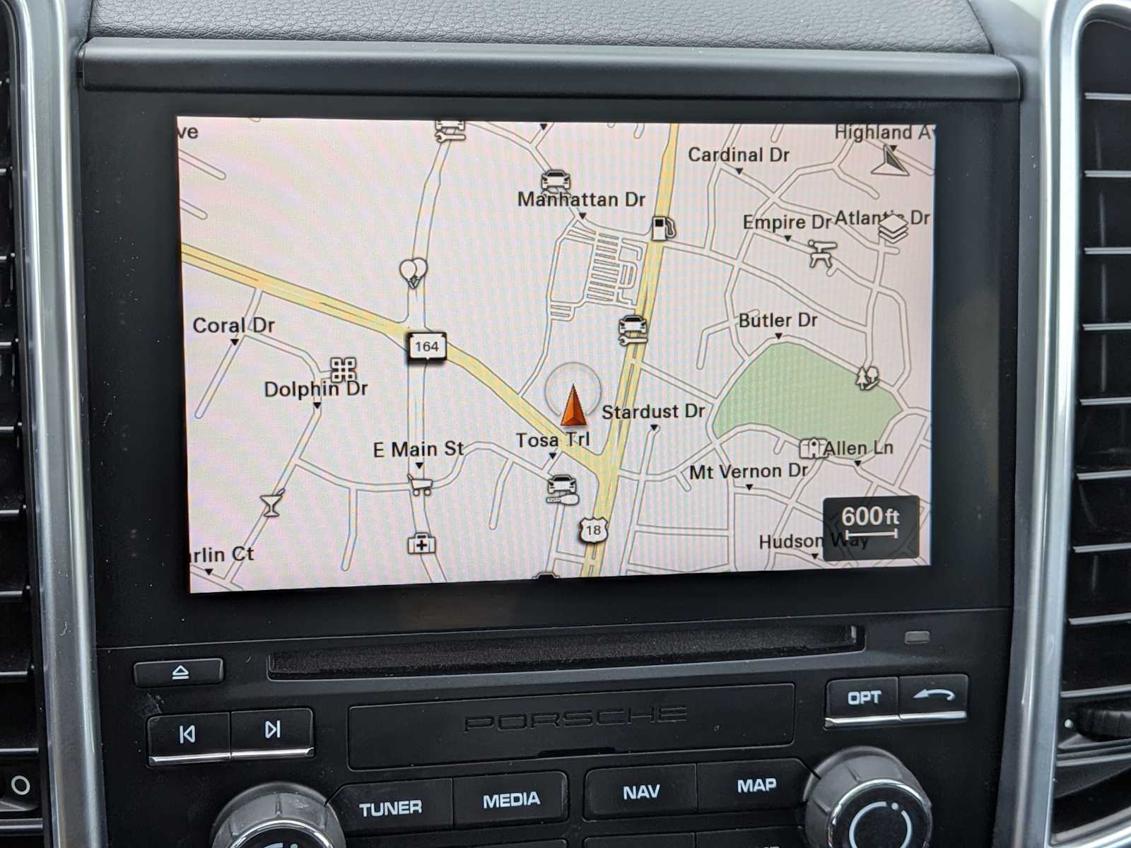 Thumbnail: 2017 Porsche Cayenne - 30