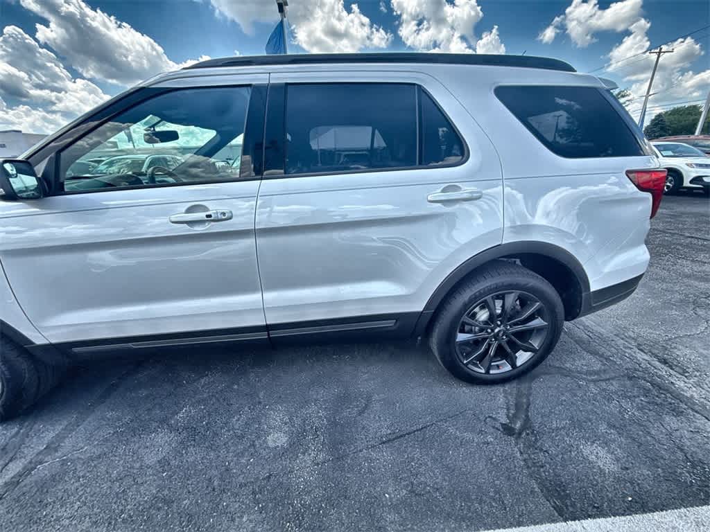Thumbnail: 2018 Ford Explorer - 4