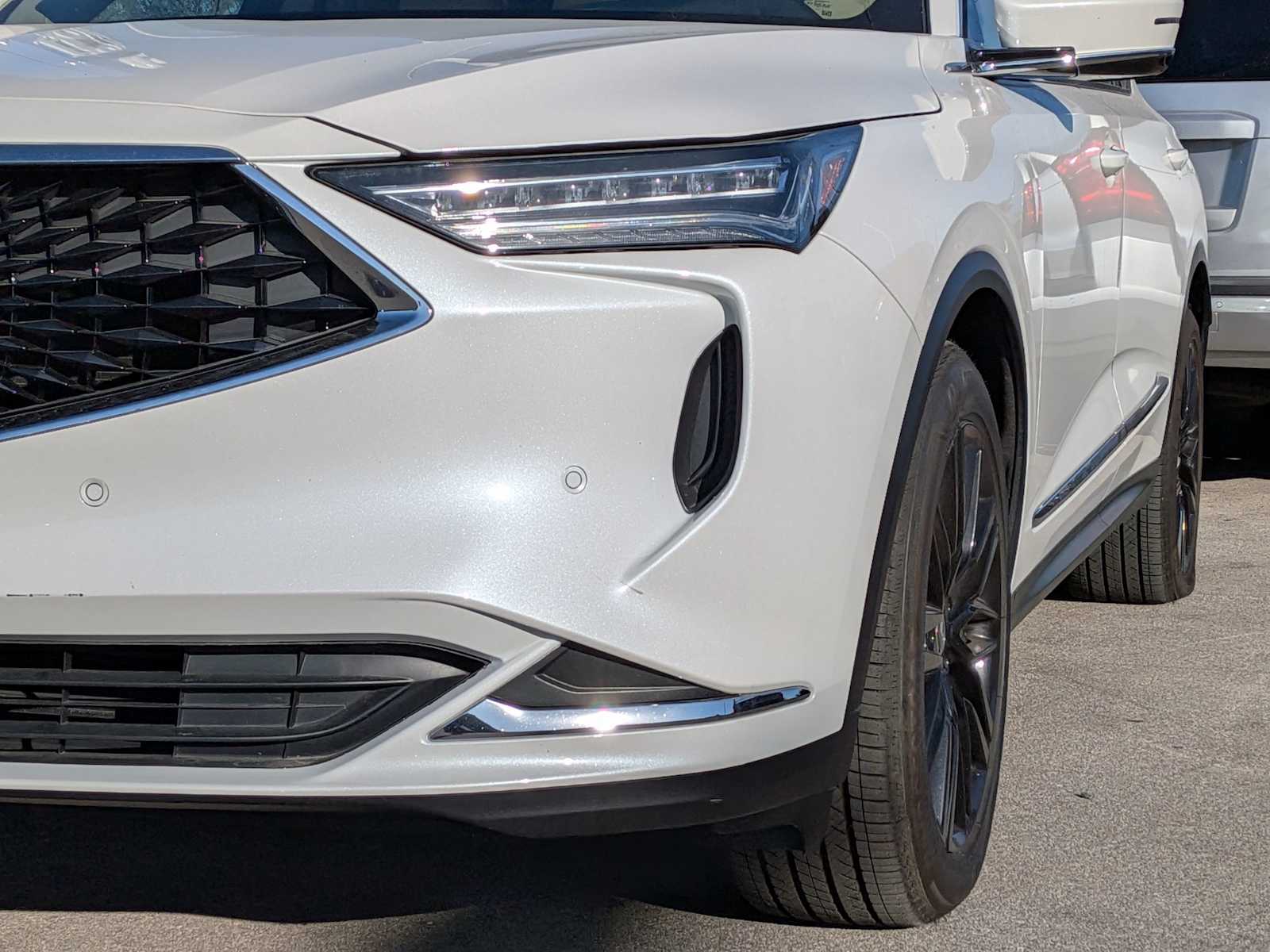 Thumbnail: 2023 Acura MDX - 9