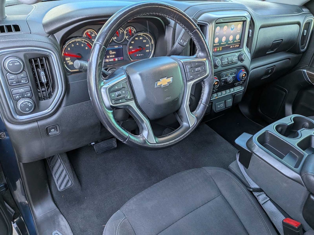 Used 2021 Chevrolet Silverado 1500 LT Truck Crew Cab