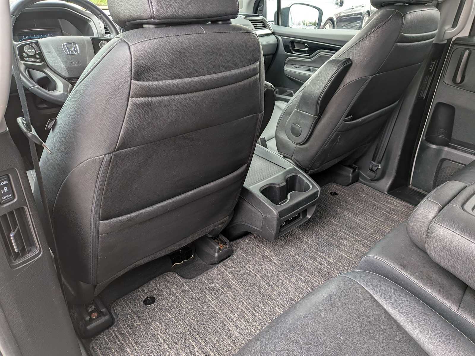 Thumbnail: 2023 Honda Odyssey - 18