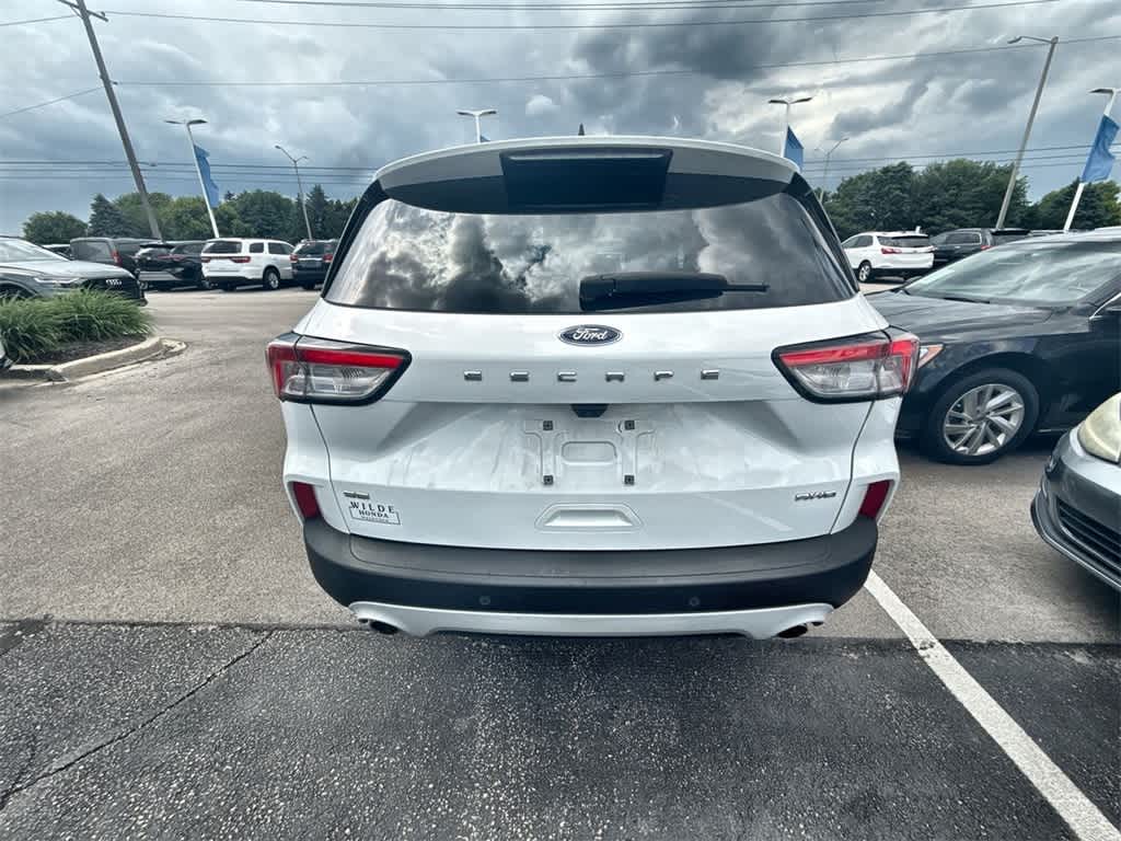 Thumbnail: 2021 Ford Escape - 11