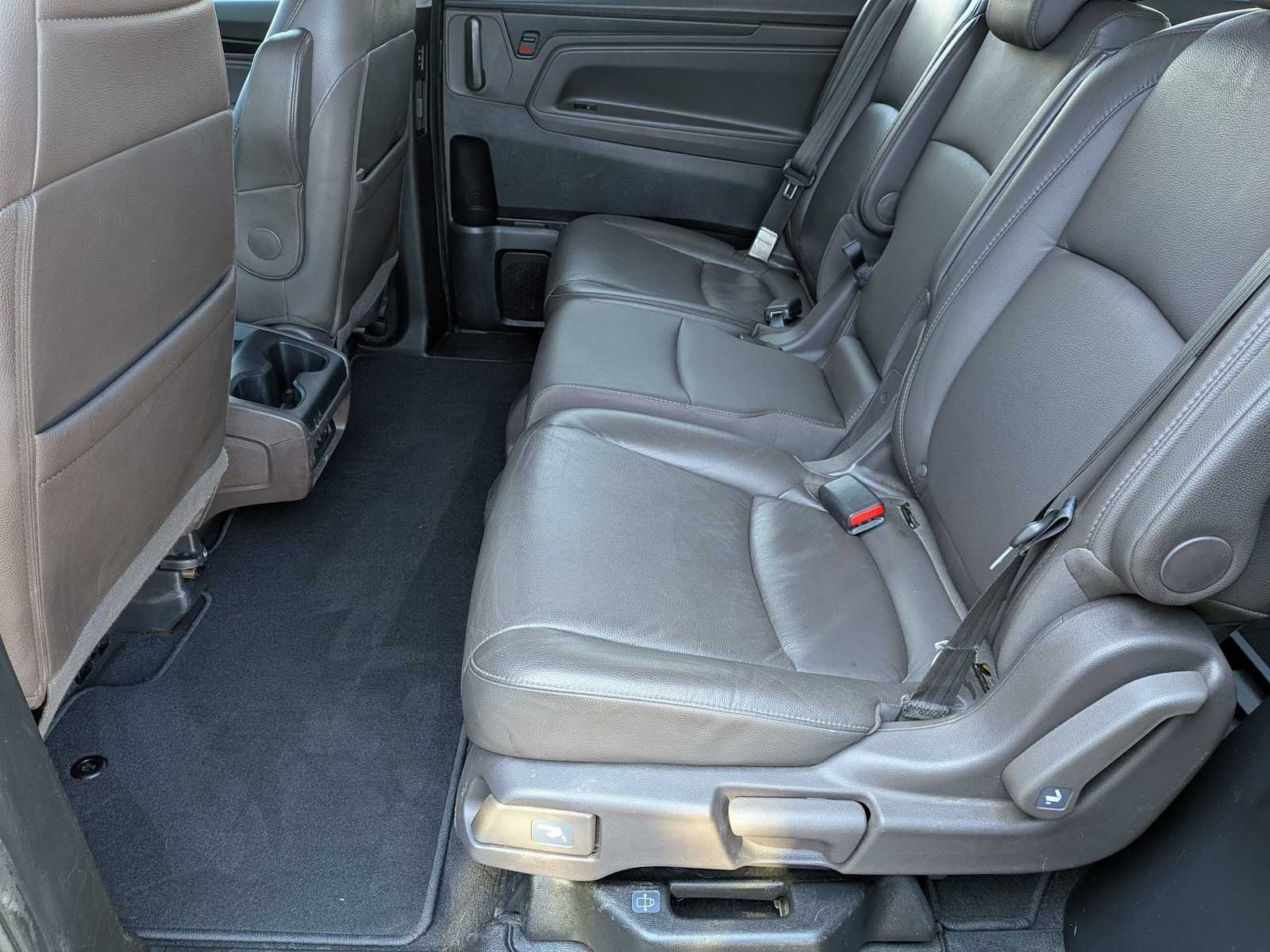 Thumbnail: 2020 Honda Odyssey - 19