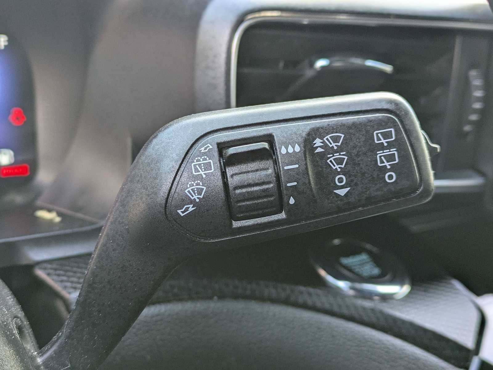 Thumbnail: 2022 Ford Explorer - 24