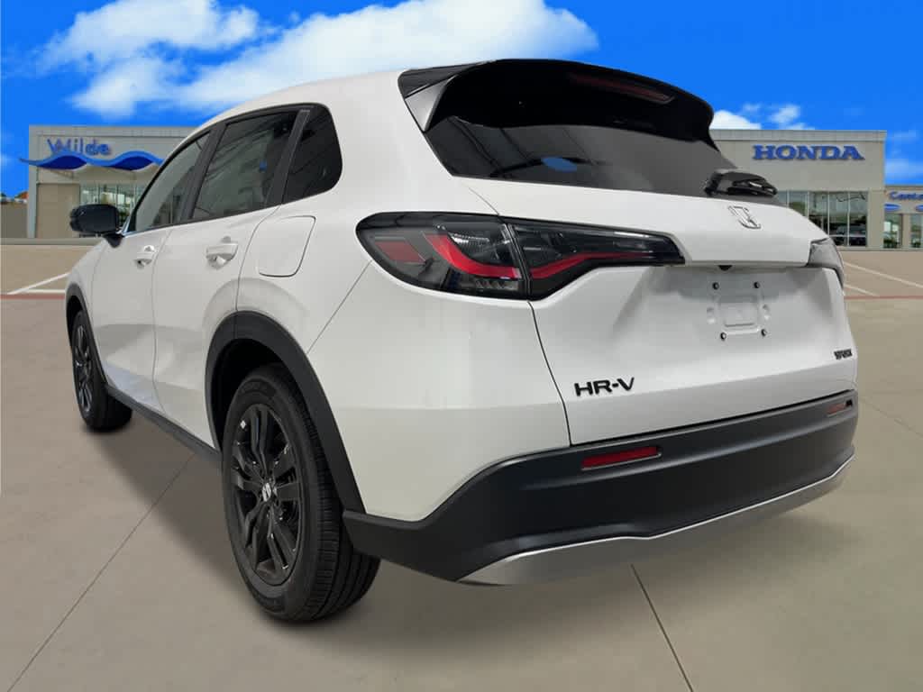 2026 Honda HR-V Sport photo 3