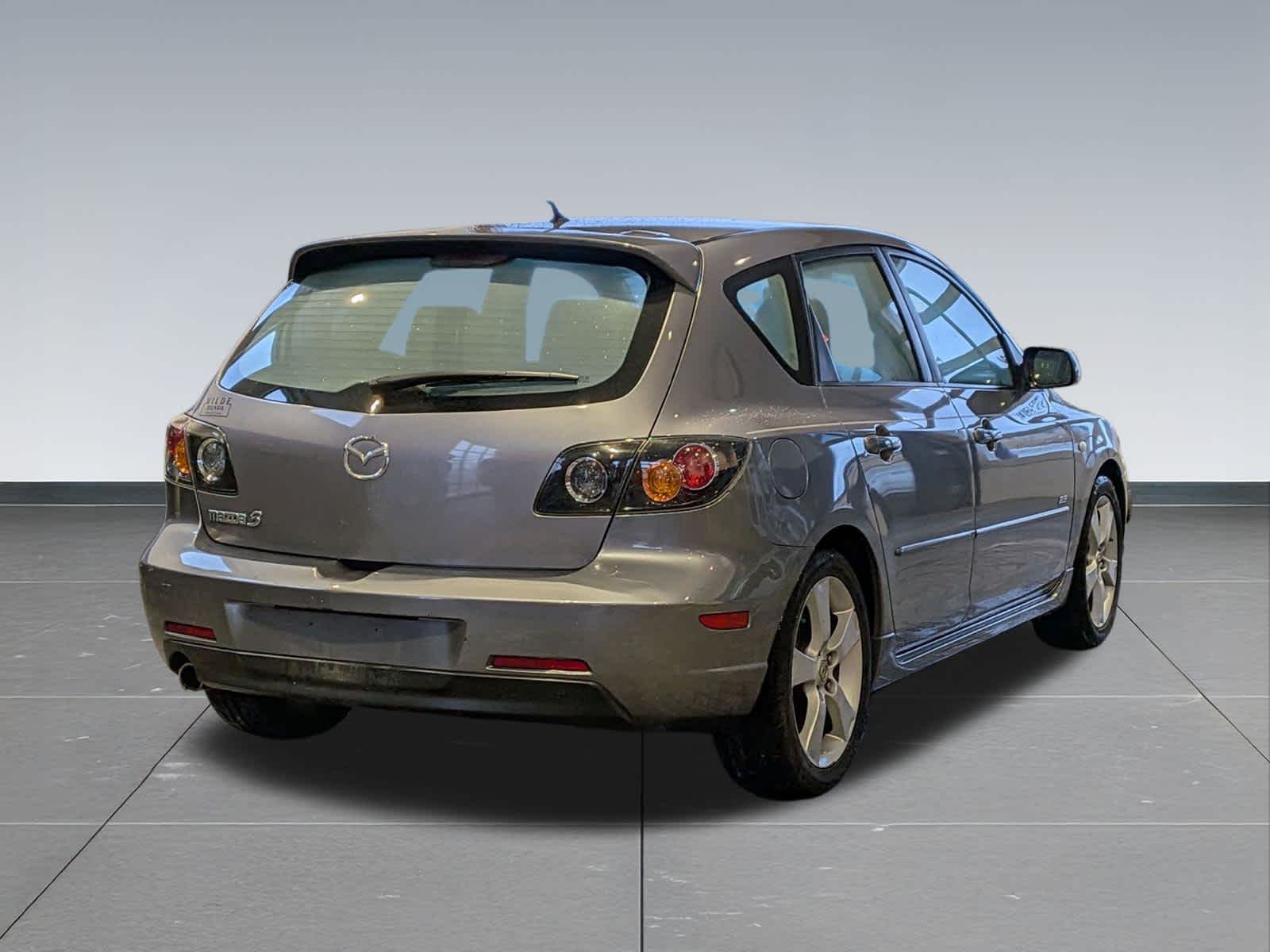 Thumbnail: 2005 Mazda Mazda3 - 4