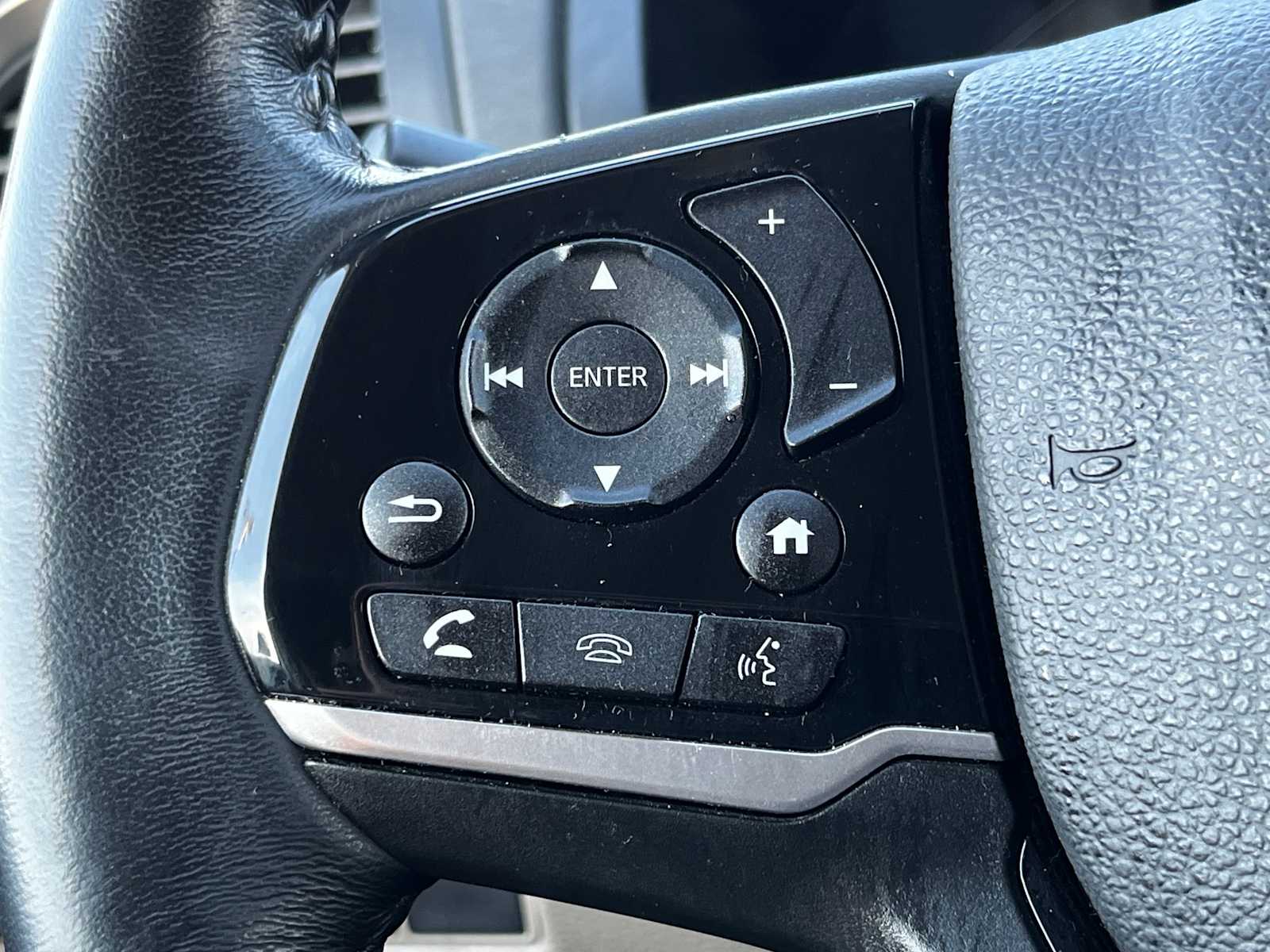 Thumbnail: 2023 Honda Odyssey - 23