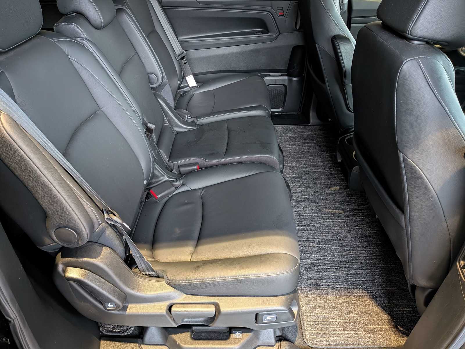 Thumbnail: 2024 Honda Odyssey - 20