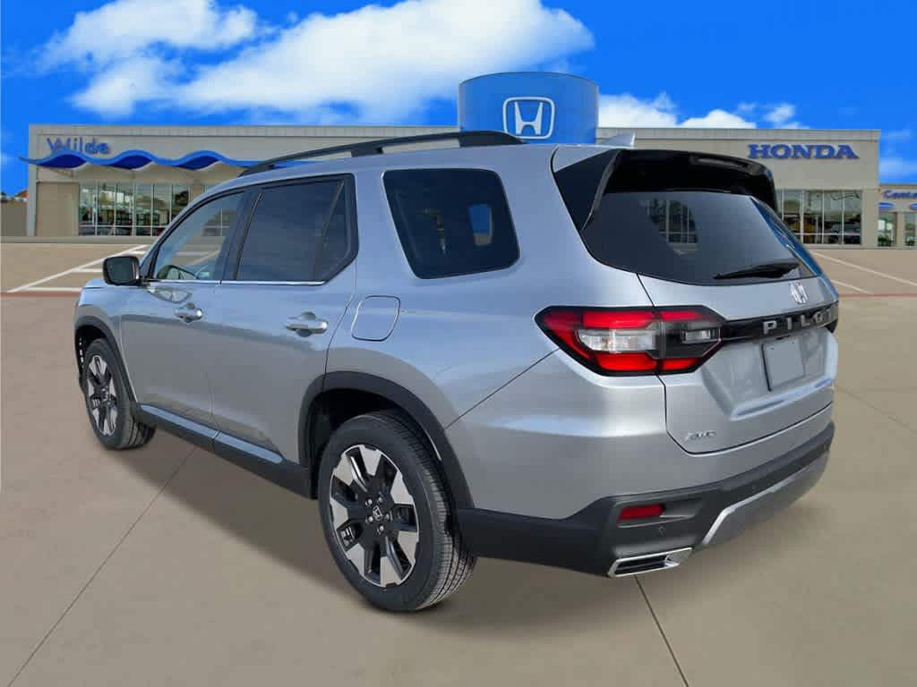 Thumbnail: 2026 Honda Pilot - 3